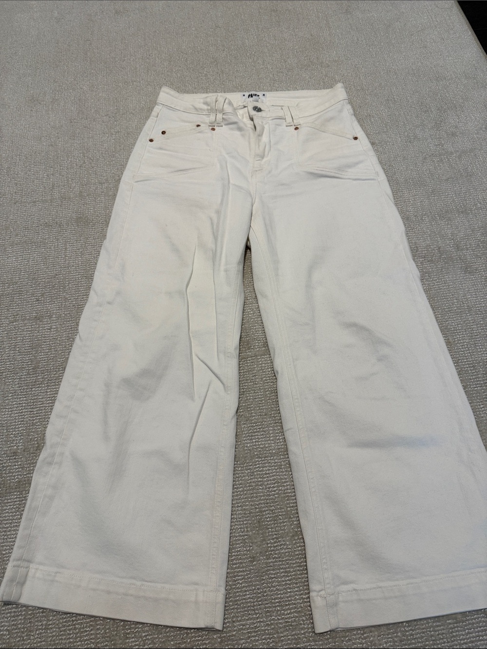 White Wide-Leg Women's Jeans